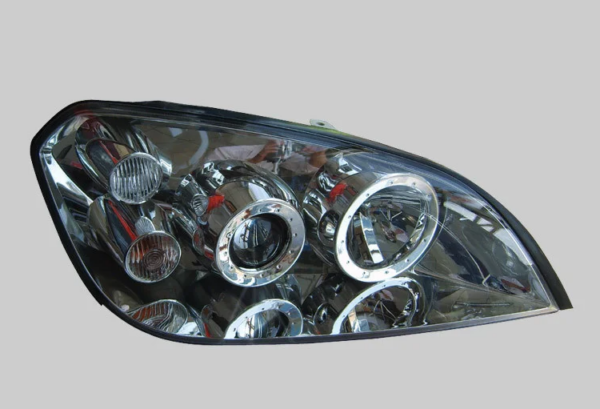 1 Фара для Chery Eastar В11 2003-2011 права