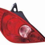 Задній ліхтар Nissan Tiida 2005-2014 лівий хетчбек GS 5014 D302-X
