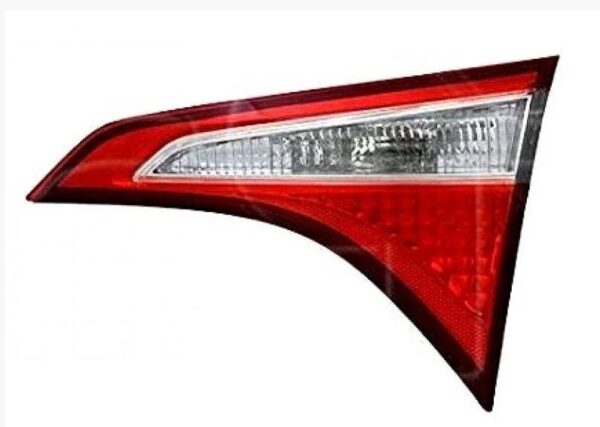 Задній ліхтар лівий внутрішній Toyota Corolla E17 2013-2016
