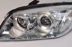 2-2 Фара для Chevrolet Captiva 2006-2010 права