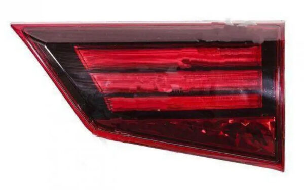 Задній ліхтар лівий Mitsubishi OUTLANDER 2015+