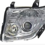 Фара для Mitsubishi Pajero Wagon 4 2007-2014 права ксенон Фара для Mitsubishi Pajero Wagon 4 2007-2014 права ксенон FP 3738 900