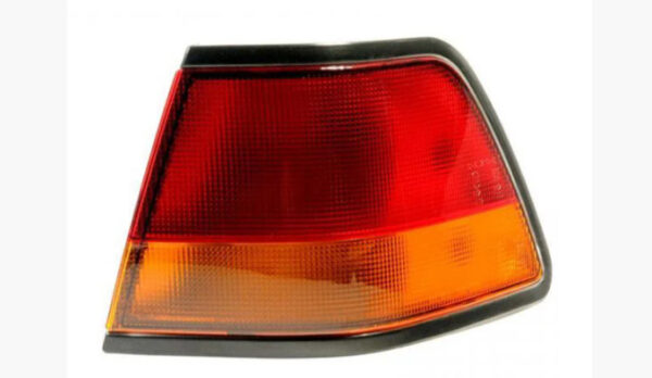 Задній ліхтар Daewoo Espero 1995-1999 лівий зовнішній