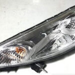 Фара для верхня Nissan Juke 2010-2015 ліва габарит/поворот FP 5025 R2-T