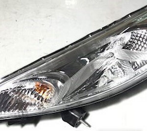 Фара для верхня Nissan Juke 2010-2015 ліва габарит/поворот