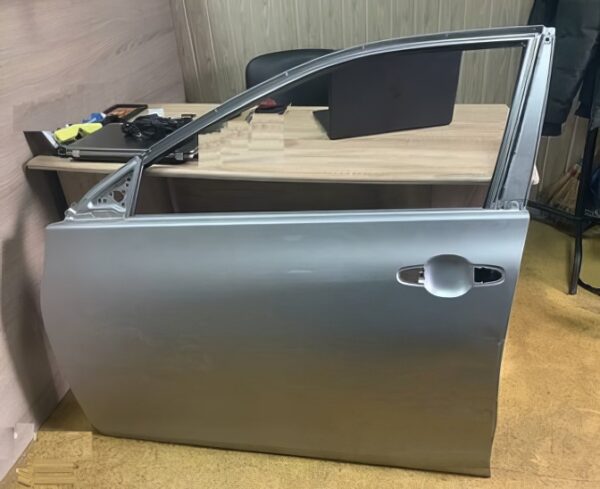 dveri-na-avto-142 Передні ліві двері Toyota Camry 50 (55) 2014-2017 Америка