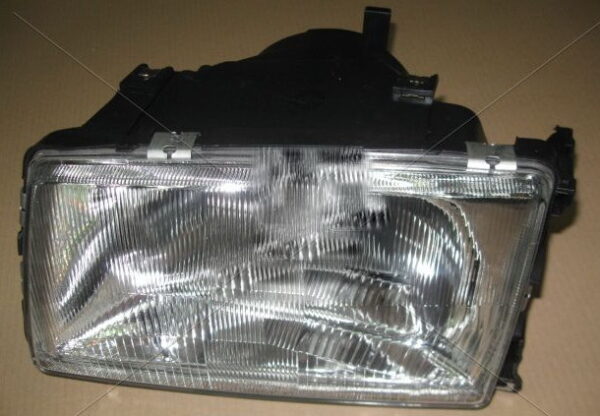 Ліва фара AUDI 100 до 1991