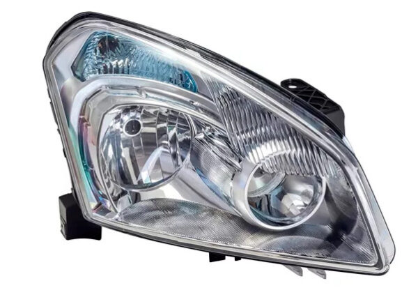 Права фара Nissan QASHQAI
