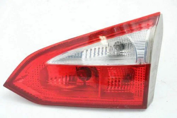 Задній ліхтар правий Ford FOCUS 2011-2014