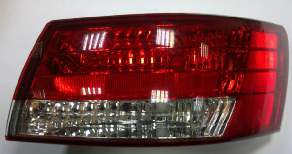 Задній ліхтар правий Hyundai SONATA 2005-2010