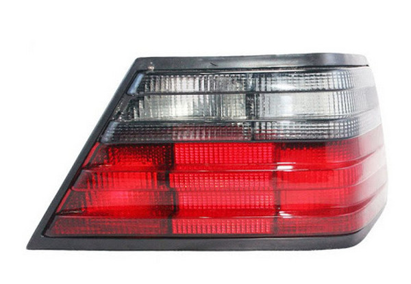 Задній ліхтар правий Mercedes 124