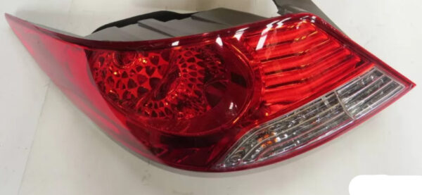 Задній ліхтар лівий Hyundai ACCENT 2011+