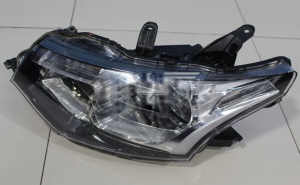 Ліва фара Mitsubishi OUTLANDER 2012-2015