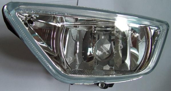Протитуманна фара ліва Ford FOCUS 1999-2004