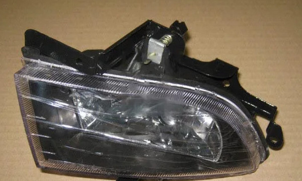 farafonar612 Протитуманна фара права Hyundai SONATA 2005-2007