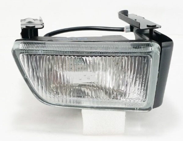 Протитуманна фара права Nissan MAXIMA QX 1995-2000