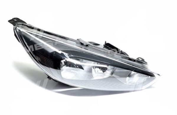 Права фара Ford FOCUS 2015+