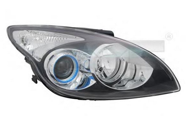 Права фара Hyundai i30