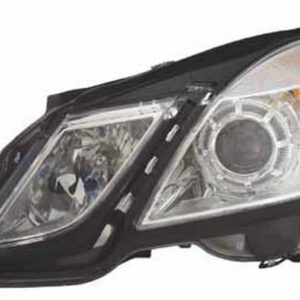 Права фара Mercedes 212 2009-2012