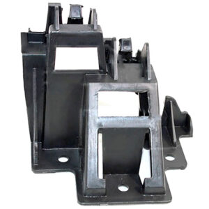 Кріплення бампера заднє ліве (біля підсилювача) Volkswagen Jetta 6 2010-2014