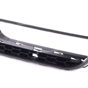 foto-passat-b7-032 Права Решітка в бампер під туманку без хрому Volkswagen Passat B7 2011-2015 Америка