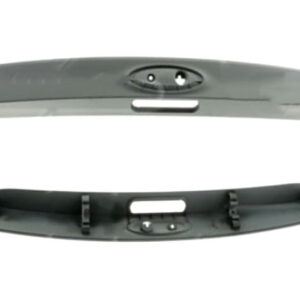 Накладка на кришку багажника Ford Focus 2011-2018 Хетчбек