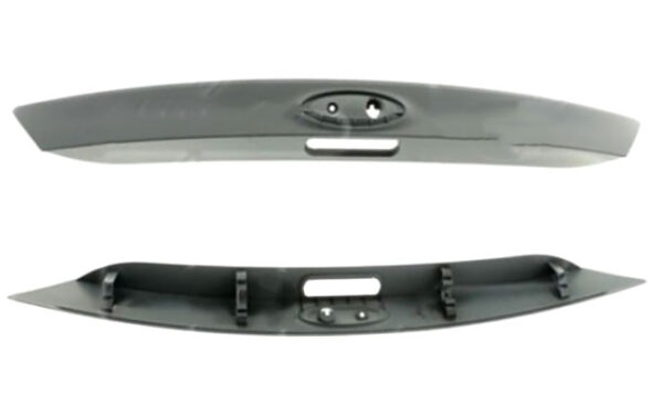 nakladka-molding-137 Накладка на кришку багажника Ford Focus 2011-2018 Хетчбек