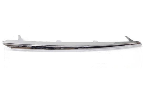 nakladka-molding-478 Хром Накладка радіаторної решітки правий Toyota Auris 2012-2015