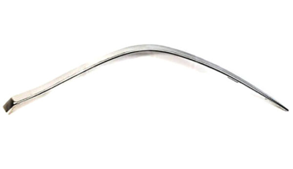 Хром молдинг решітки бампера лівий Toyota Yaris 2014-2017