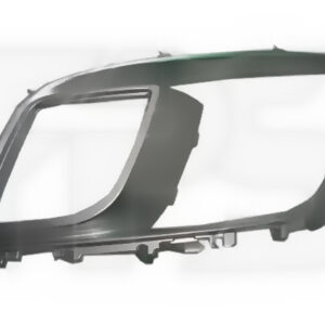 Накладка Решітка бампера Mazda 6 2008-2010 Sport права з отвором під ПТФ