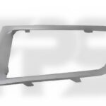 Рамка решітки в бампері Mazda 6 2006-2008 права сіра Рамка решітки в бампері Mazda 6 2006-2008 права сіра FP 4403 201