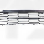 Решітка в бампер середня Skoda Superb 3T 2013-2015 Решітка в бампер середня Skoda Superb 3T 2013-2015 6984850403