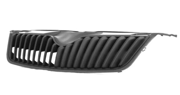 nakladka319 Радіаторна решітка Skoda Fabia 2010-2014 нижній рант чорний
