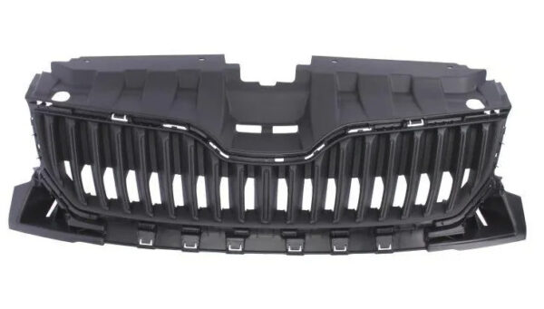 Радіаторна решітка чорна без отвору під Молдинг Skoda Fabia 2014+