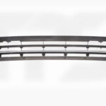 Решітка в бампер середні Volkswagen Passat B8 Америка 2016+ з хром молдингом без отвору під п/тронік 69371166010