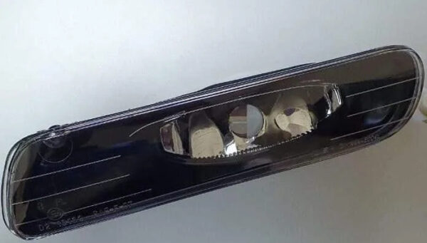 Протитуманна фара права BMW 3 E46 1998-2001 (TYC)