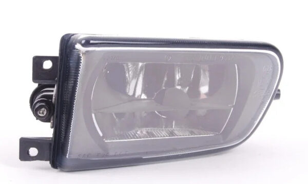 Протитуманна фара BMW 5 E39 1996-2000 ліва