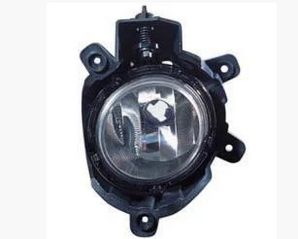 Протитуманна фара Kia Carens 2007-2011 - права