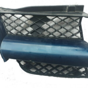 reshetka-om105 Решітка в бампер права Mitsubishi OUTLANDER до 2007