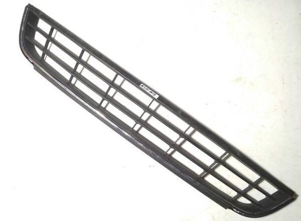 Решітка в бампер Volkswagen JETTA 6 2018+