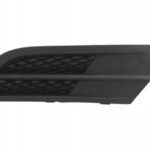 Решітка в бампер ліва Volkswagen JETTA 6 2018+ 69371278892