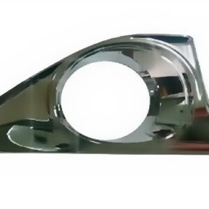 Решітка в бампер права Toyota CAMRY 2011-2014 Америка