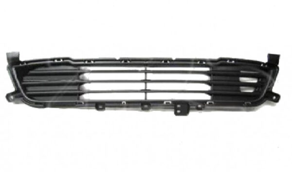 Решітка в бампер середня Mitsubishi OUTLANDER 2012-2015