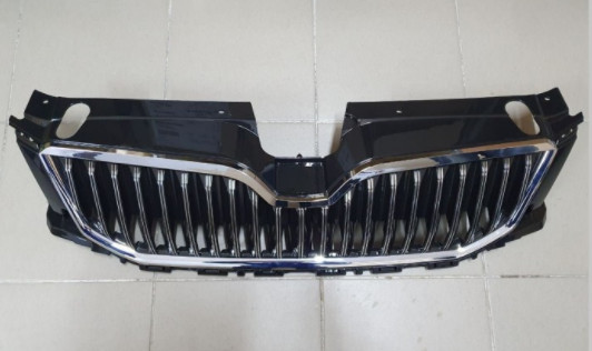 reshetka-om483 Радіаторна решітка Skoda OCTAVIA А7 2013-2017
