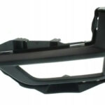 Решітка в бампер переднього права NISSAN X-TRAIL T32 2017-2020 Решітка в бампер переднього права NISSAN X-TRAIL T32 2017-2020 FP 5042 F2-E