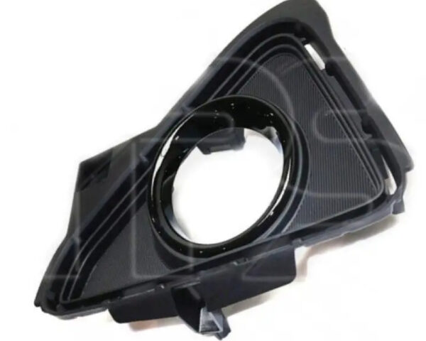 reshitka-fps-1360 Решітка в бампер переднього ліва Toyota Rav4 2016-2019