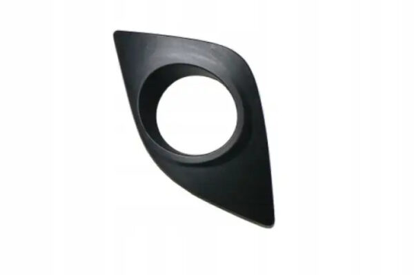 Решітка в бампер переднього права Toyota Corolla E17 2013-2016