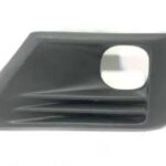 Решітка в бампер переднього права Toyota Rav4 2019+ 69841333228