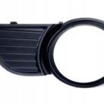 Решітка в бампер переднього права Toyota Sienna 2010-2017 Решітка в бампер переднього права Toyota Sienna 2010-2017 FP 7081 F4-E