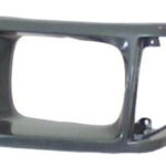 Рамка фари ліва Toyota Hi-Ace 1989-1995 69371206506